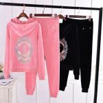 ДАМСКИ КОМПЛЕКТИ