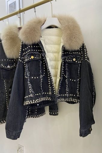 Дамско дънково яке с капси и подвижна подплата с гъши пух с яка естествен косъм от лисица