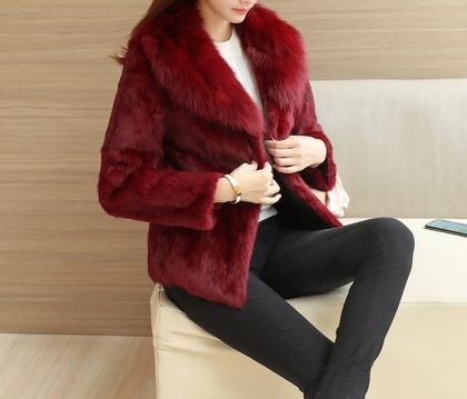 Дамско късо палто естествен косъм заек с яка лисица