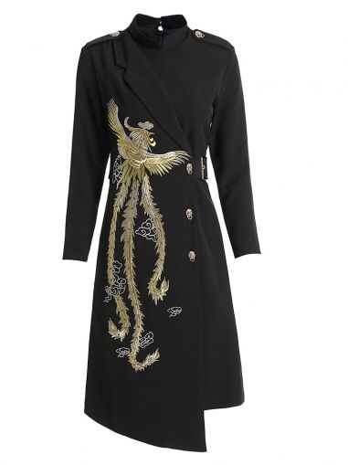 Модна дамска рокля с права яка бродиран златен феникс