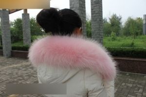 Яка естествен косъм миеща мечка ЦВЕТНА 80 см / 20 см широчина за яке