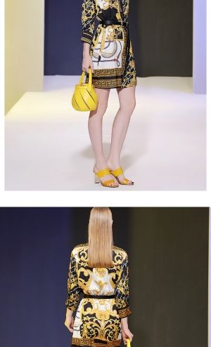 Модна рокля от копринен сатен бароков стил с принт