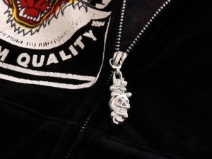 Спортен комплект кадифе с камъни Ed Hardy в два цвята