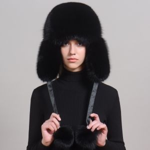 Зимна дамска шапка цялата от естествен косъм лисица