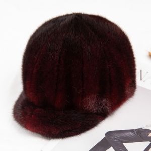 Зимна дамска шапка цялата от естествен дълъг косъм норка