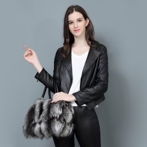 Дамска чанта от  естествена кожа лисица