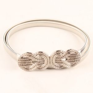 Модни дамски колани