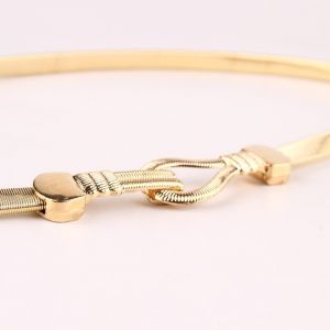 Модни дамски колани