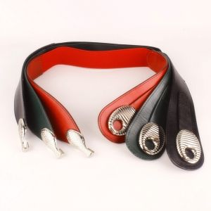 Модни дамски колани със сребристи орнаменти