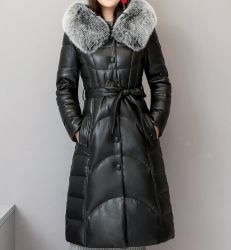Дълго дамско кожено яке естествена агнешка кожа с гъши пух, с яка естествен косъм лисица