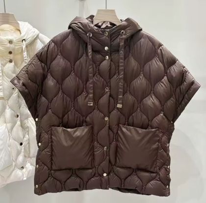  Зимна дамска жилетка с пълнеж от патешки пух с качулка