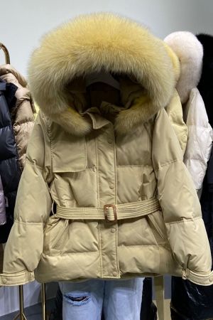 Дамско яке с колан с гъши пух и качулка с яка естествен косъм лисица