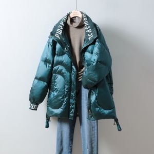 Дамско широко яке с гъши пух и яка с надписи