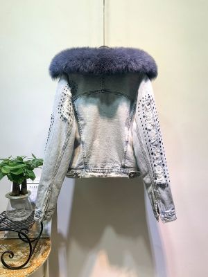 Дамско късо дънково яке с капси със заешка кожа отвътре и яка естествен косъм  лисица