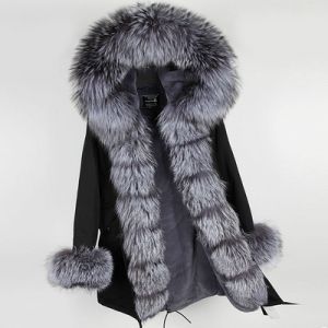 Зимна дамска парка естествен косъм с голяма дълга яка и пух на ръкавите лисица