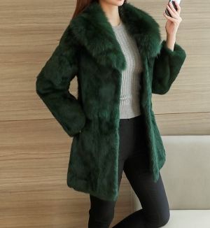 Дамско палто естествен косъм заек с яка лисица