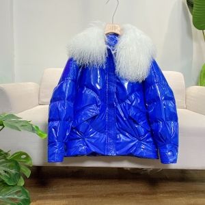 Дамско късо лъскаво яке с гъши пух с яка естествена вълна