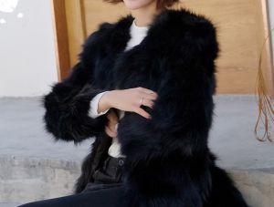 Дълго дамско палто естествен косъм лисица