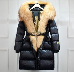 Елегантно вталено яке с гъши пух и естествен косъм лисица