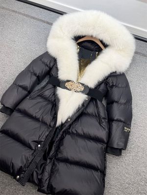 Елегантно вталено яке с гъши пух и естествен косъм лисица