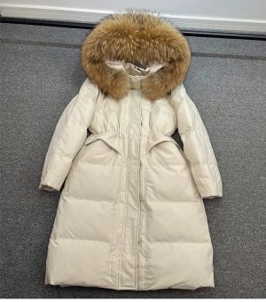  Голямо естествено палто  с качулка от миеща мечка , дълго, пухено