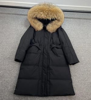  Голямо естествено палто  с качулка от миеща мечка , дълго, пухено