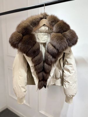 Зимно късо, свободно,пухено палто гъши пух с яка от естествен косъм лисица