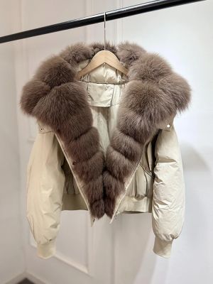 Зимно късо, свободно,пухено палто гъши пух с яка от естествен косъм лисица