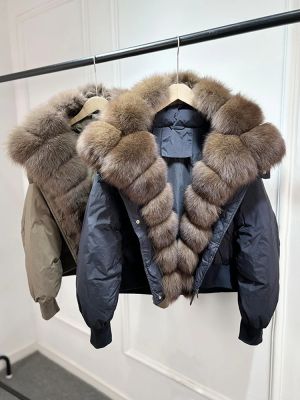 Зимно късо, свободно,пухено палто гъши пух с яка от естествен косъм лисица
