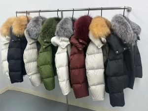 Зимно яке с яка от естествен косъм лисица и подвижни ръкави