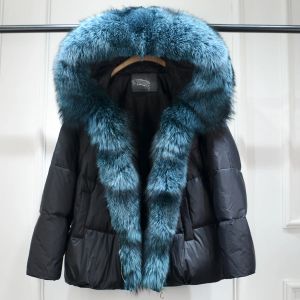 Зимно яке с яка от естествен косъм лисица и голяма качулка