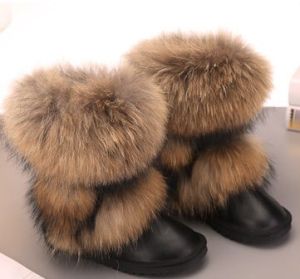 Елегантни дамски боти с естествен косъм лисица