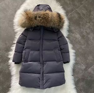 Детскo дълго зимнo яке с гъши пух с качулка естествен косъм