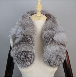 Дамски шал от естествен косъм лисица