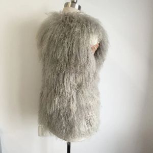 Дамски елек без ръкави от естествена овча кожа