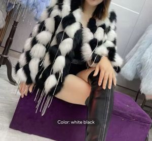 Зимно палто от естествен косъм лисица